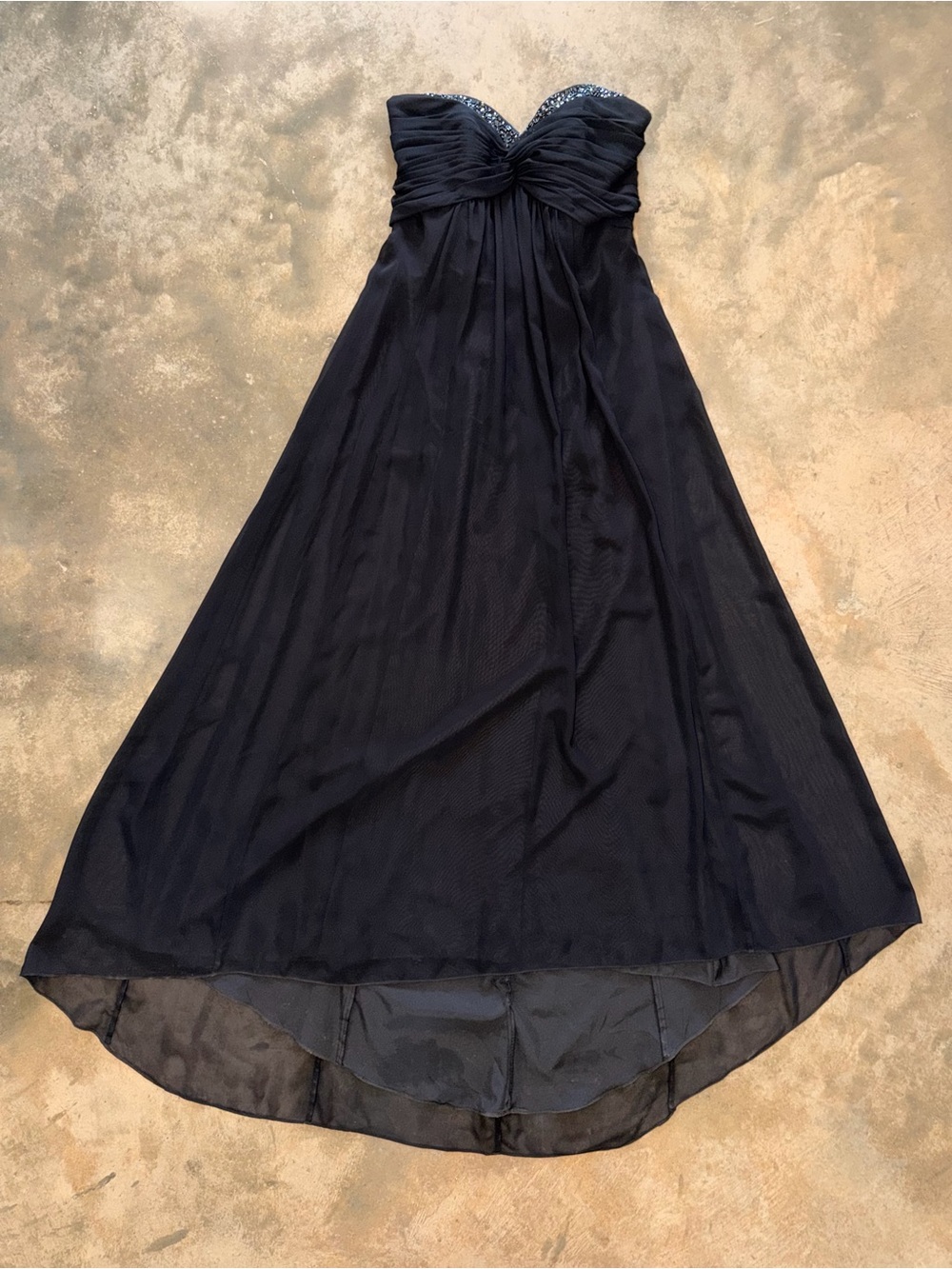David’s Bridal Black Strapless Beaded Sweetheart Formal Dress Size 2 - Picture 2 of 12